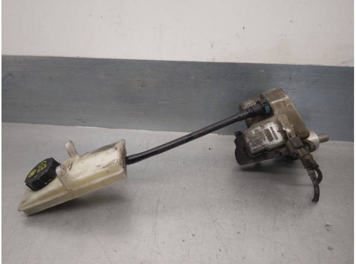 Recambio de bomba freno para ford c-max (cb3) 1.6 tdci cat referencia OEM IAM 03350886401  