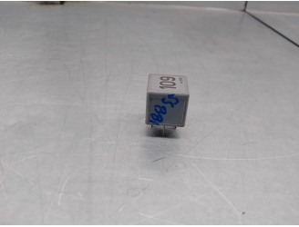 Recambio de rele para seat leon (1m1) 1.9 tdi referencia OEM IAM 1J0906381A  