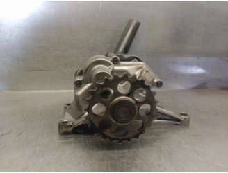 Recambio de bomba aceite para mercedes-benz sprinter 02.00 caja cerrada 2.2 cdi cat referencia OEM IAM 6061810801 R1121810020 