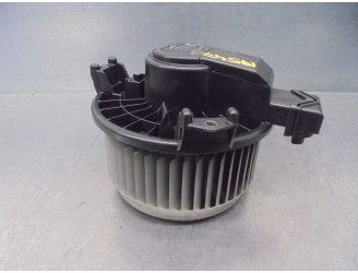 Recambio de motor calefaccion para toyota auris 1.6 16v cat referencia OEM IAM 8710302140 AV2727005151 DENSO