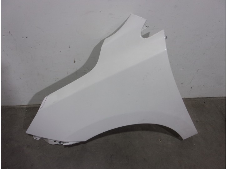 Replacement left front fender for Hyundai ix35 1.7 CRDi CAT OEM IAM reference 663112S000 WHITE 