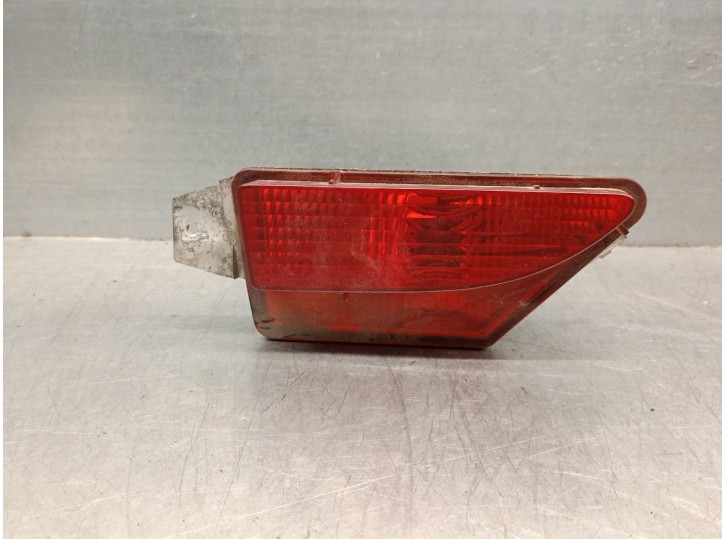 Replacement left rear fog light for Fiat Bravo (198) 1.9 8V JTD cat OEM IAM reference 51775349 51775349 AL