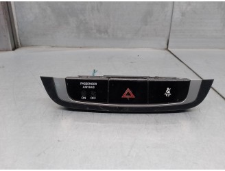 Recambio de warning para hyundai ix35 1.7 crdi cat referencia OEM IAM 847402S450 