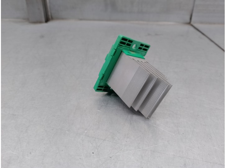 Recambio de resistencia calefaccion para hyundai ix35 1.7 crdi cat referencia OEM IAM 972353SAA0  