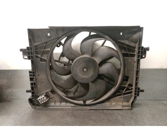 Recambio de electroventilador para renault clio iv 0.9 referencia OEM IAM 214818009R 214818009R 