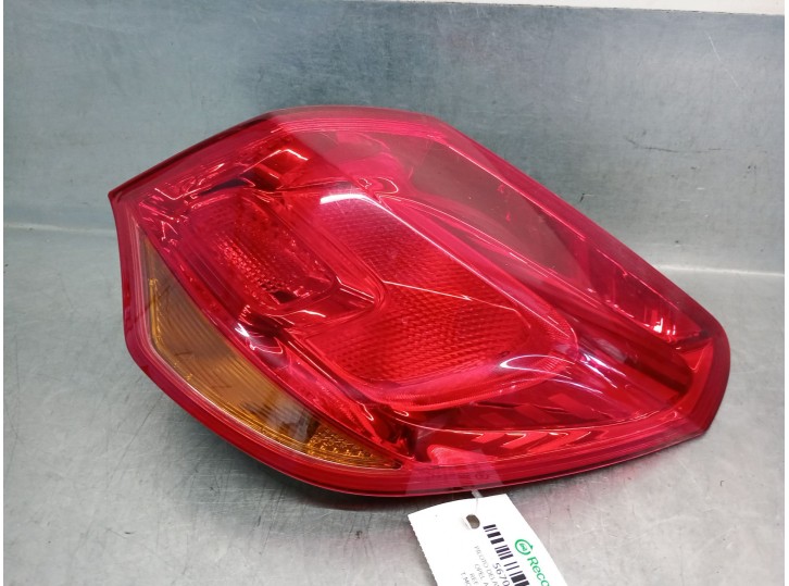 Recambio de piloto delantero derecho para opel astra j lim. 1.7 16v cdti referencia OEM IAM 13306454 13306454 