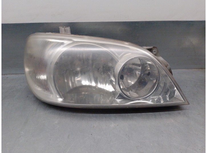 Recambio de faro derecho para kia carnival ii 2.9 crdi cat referencia OEM IAM K54E51030A 5 PUERTAS