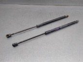 Replacement trunk / tailgate shock absorbers for Hyundai ix35 1.7 CRDi CAT OEM IAM reference 817802Y000 