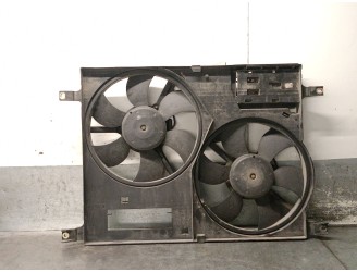 Recambio de electroventilador para land rover freelander (ln) 2.0 td4 cat referencia OEM IAM 8240327 PGF000230 GATE