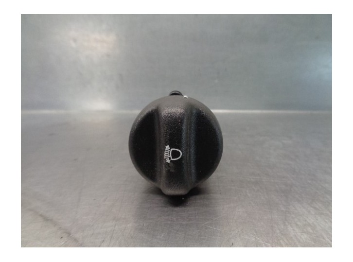 Recambio de mando luces salpicadero para dacia lodgy 1.5 dci diesel fap cat referencia OEM IAM K9KR8  