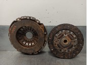Replacement clutch kit for Renault Clio IV 1.5 dCi diesel FAP OEM IAM reference 302050736R 