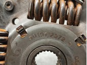 Replacement clutch kit for Renault Clio IV 1.5 dCi diesel FAP OEM IAM reference 302050736R 