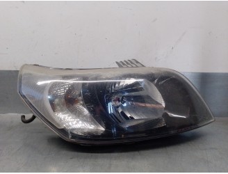 Recambio de faro derecho para chevrolet aveo 1.4 cat referencia OEM IAM 95016741 5 PUERTAS