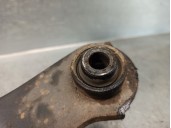 Recambio de brazo suspension superior trasero izquierdo para mitsubishi lancer berlina (cy0) inform referencia OEM IAM 4110A085 