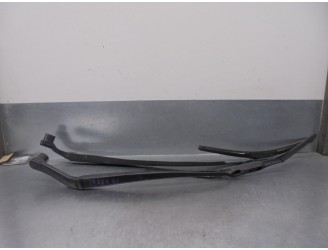 Recambio de brazo limpia delantero derecho para mazda cx-5 2.2 turbodiesel cat referencia OEM IAM KD5167321A KD5367321 