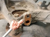 Recambio de mangueta trasera derecha para mazda cx-5 2.2 turbodiesel cat referencia OEM IAM KD352611XB KD352611XB 