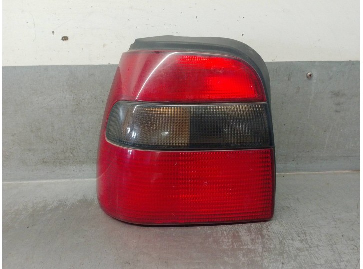 Recambio de piloto trasero izquierdo para skoda felicia berlina ( 791) 1.3 referencia OEM IAM 6U0945095A  