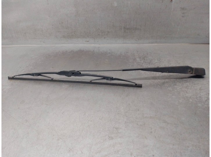 Recambio de brazo limpia trasero para skoda felicia berlina ( 791) 1.3 referencia OEM IAM 6U0955704A 