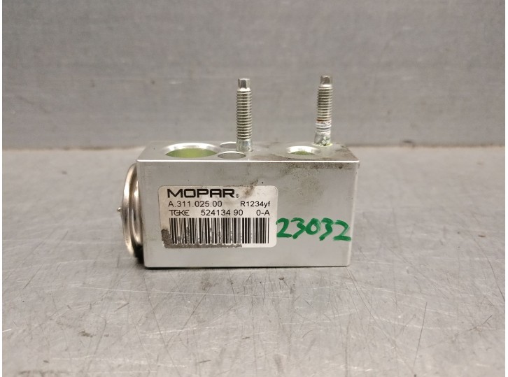 Recambio de valvula expansion para fiat 500l (351_, 352_) 1.3 d multijet (199.lym11, 199.lym1a) referencia OEM IAM 52413490 5241