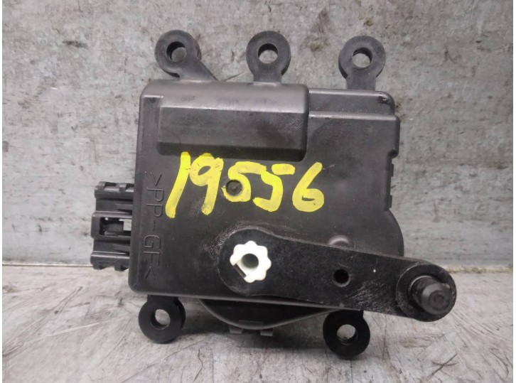 Recambio de motor apertura trampillas climatizador para mazda cx-5 2.2 turbodiesel cat referencia OEM IAM KD4761A60 KD4761A60 