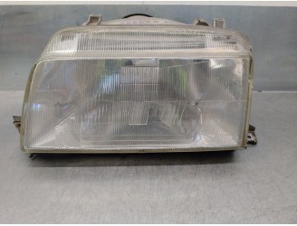Recambio de faro izquierdo para renault 19 txi 1.7 referencia OEM IAM 7700786605 5 PUERTAS