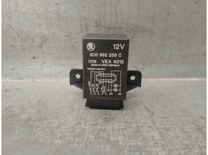 Replacement relay for Skoda Felicia Saloon (791) 1.3 OEM IAM reference 6U0962258C 4012 