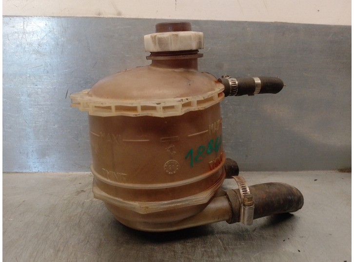 Recambio de deposito expansion para renault 19 txi 1.7 referencia OEM IAM 7700810997 7700810997 