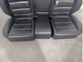 Recambio de asientos traseros para mazda cx-5 2.2 turbodiesel cat referencia OEM IAM KD515725XT02 CUERO NEGRO 5 PUERTAS