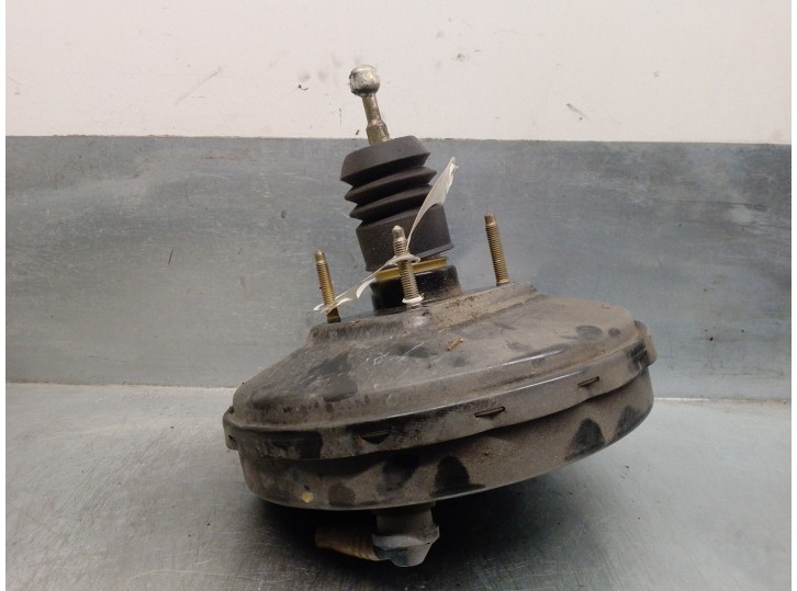 Recambio de servofreno para lancia ypsilon (101) 1.3 jtd 16v referencia OEM IAM 51715782 0204024970 BOSCH