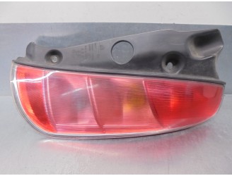 Recambio de piloto trasero derecho para lancia ypsilon (101) 1.3 jtd 16v referencia OEM IAM 77362814 3 PUERTAS