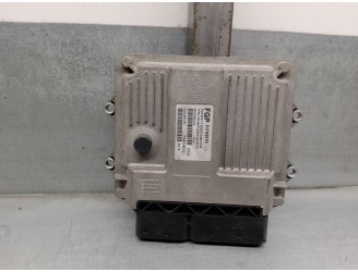 Recambio de centralita motor uce para lancia ypsilon (101) 1.3 jtd 16v referencia OEM IAM 51792919  