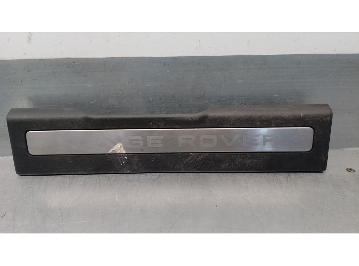 Recambio de moldura para land rover evoque 2.2 sd4 cat referencia OEM IAM BJ3M13200AC BJ3M13200AC 