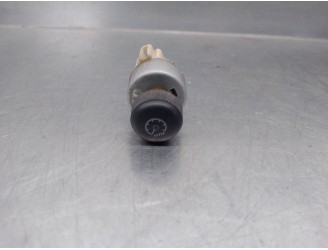 Recambio de interruptor para toyota rav 4 (a2) 1.8 16v cat referencia OEM IAM 8411942010 