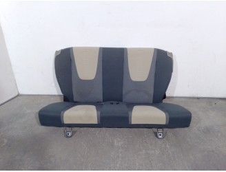 Recambio de asientos traseros para ford ka (ccu) 1.3 tdci cat referencia OEM IAM 1559976 1559976 