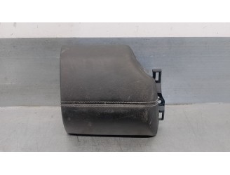 Recambio de embellecedor para land rover evoque 2.2 sd4 cat referencia OEM IAM BJ3204304AA BJ3204304EA 