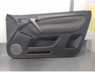 Recambio de guarnecido puerta delantera derecha para toyota rav 4 (a2) 1.8 16v cat referencia OEM IAM 67777X1B01 