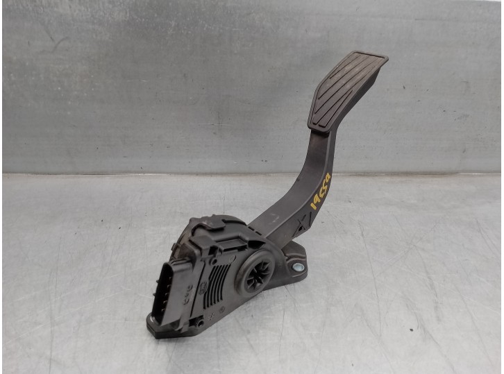 Recambio de potenciometro pedal para suzuki alto amf 310 1.0 12v cat referencia OEM IAM 4940068K40 6PV00907408 