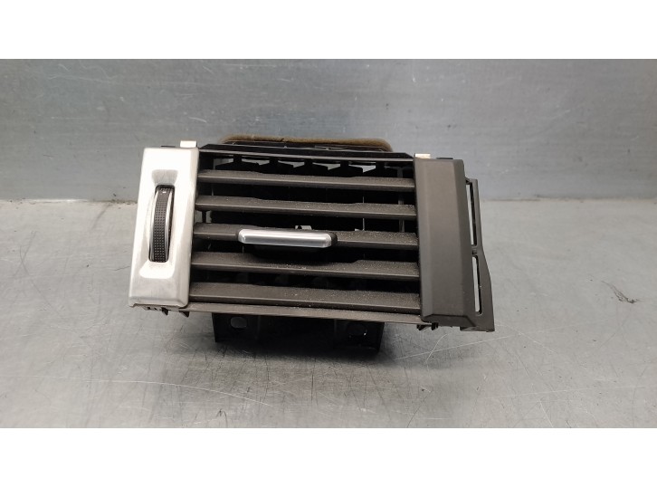 Recambio de rejilla aireadora para land rover evoque 2.2 sd4 cat referencia OEM IAM BJ32018B09BB BJ32018B09BB 