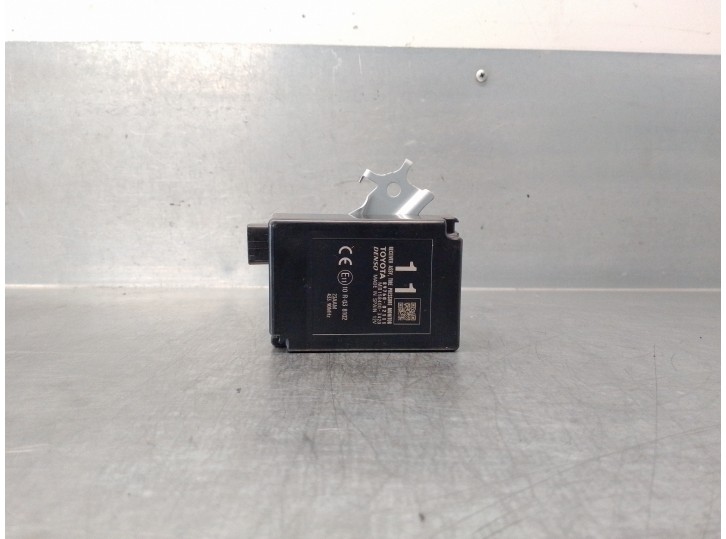 Recambio de modulo electronico para toyota auris 1.8 16v (híbrido) referencia OEM IAM 8976002111 MB1584003420 DENSO