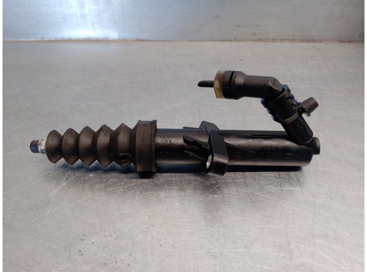 Recambio de bombin embrague para citroën c3 picasso 1.6 16v hdi referencia OEM IAM 9683750580  