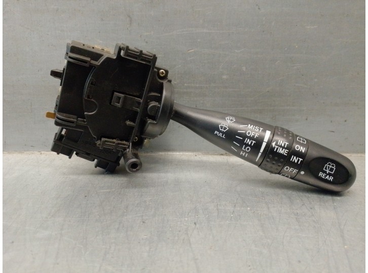 Replacement wiper stalk for Toyota Corolla (E12) 2.0 Turbodiesel CAT OEM IAM reference 1A830173699 1A830173699 