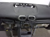 Recambio de salpicadero para citroën c3 picasso 1.6 16v hdi referencia OEM IAM 823194 NEGRO 