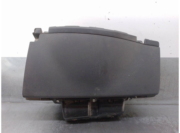 Recambio de guantera para peugeot partner kasten 1.6 16v hdi referencia OEM IAM 9680927277 723806 VISTEON