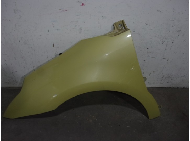 Recambio de aleta delantera izquierda para citroën c4 coupe 1.6 16v cat (nfu / tu5jp4) referencia OEM IAM 7840Q3 AMARILLA 