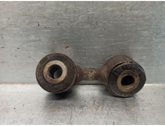 Recambio de bieleta estabilizadora trasera derecha para audi a8 (d2) 4.2 v8 32v referencia OEM IAM 4D0505548C 