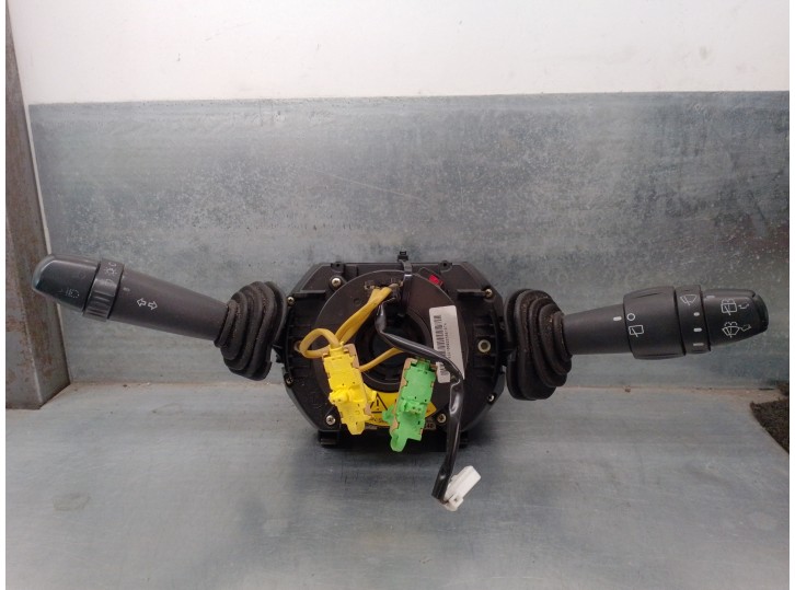 Recambio de mando luces para fiat stilo (192) 1.9 jtd cat referencia OEM IAM 07352969540 07352969540 
