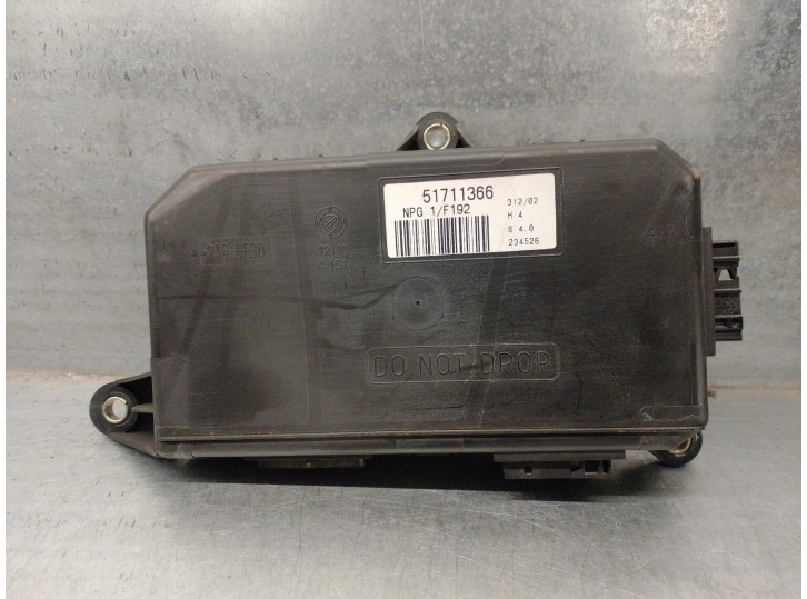 Replacement central locking control unit for Fiat Stilo (192) 1.9 JTD cat OEM IAM reference 51711366 51711366 