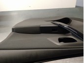 Recambio de guarnecido puerta delantera derecha para toyota auris 1.8 16v (híbrido) referencia OEM IAM 6761002V00C6 5 PUERTAS