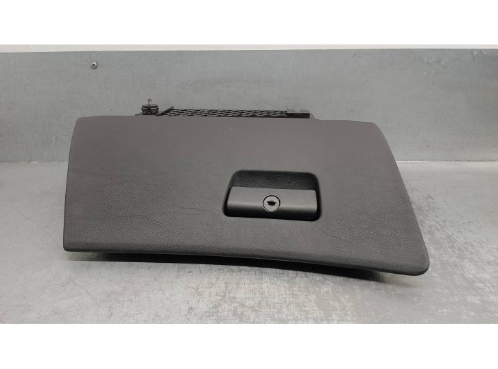 Recambio de guantera para bmw serie 5 berlina (e39) 2.0 16v diesel cat referencia OEM IAM 51167143320 