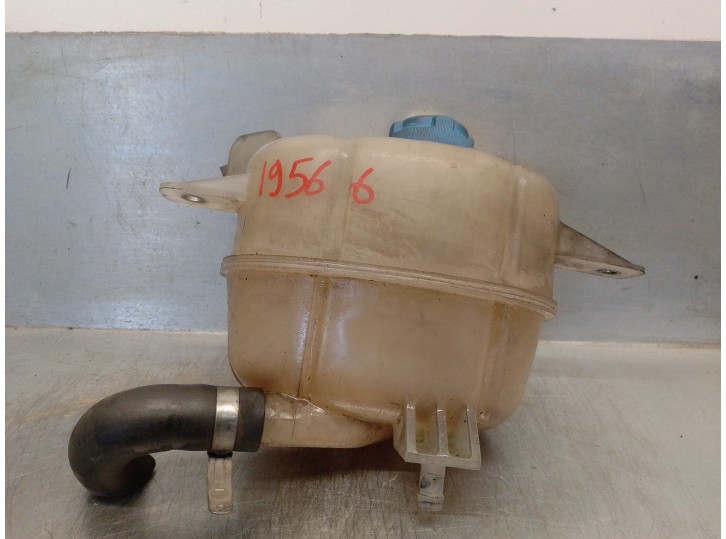 Recambio de deposito expansion para peugeot bipper 1.4 hdi referencia OEM IAM 1323CT 1323CT 